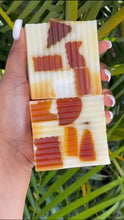 Load image into Gallery viewer, TURMERIC GLOW SOAP BAR
